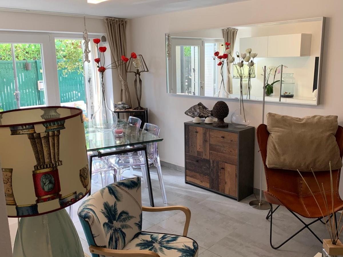 Caramella Guesthouse Viareggio Bagian luar foto
